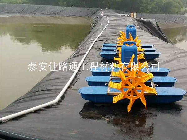 養(yǎng)殖防滲膜破了別慌！電焊修復(fù)技巧幫你省成本